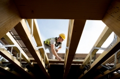 Vom Bauträger kaufen oder selbst bauen: Vorteile und Nachteile