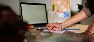 Wohnsitz ummelden: Entweder Online, Bürgeramt oder Rathaus