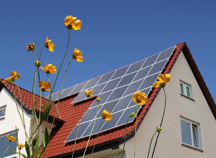 Solarpanels auf Hausdach